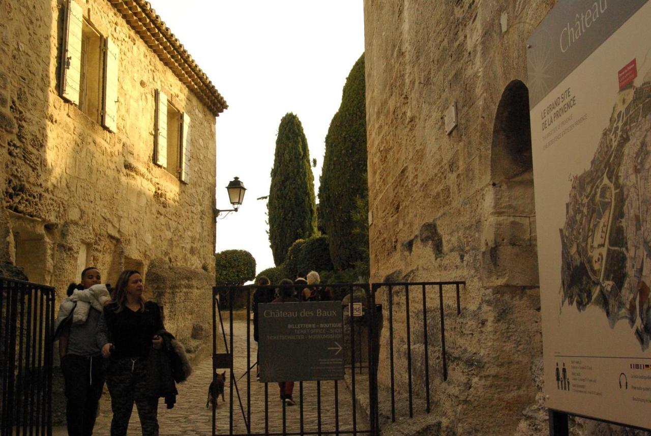 Mas De La Fadeto Acomodação com café da manhã Les Baux-de-Provence Exterior foto